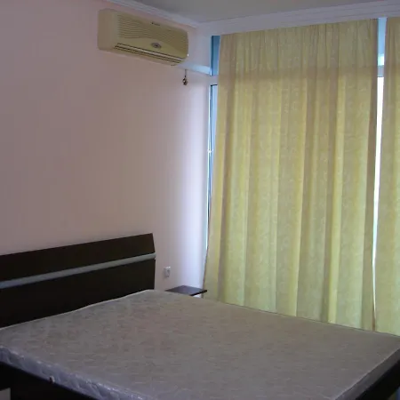 Apartments شقة *